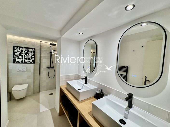 Image No.20-4 Bed House for sale