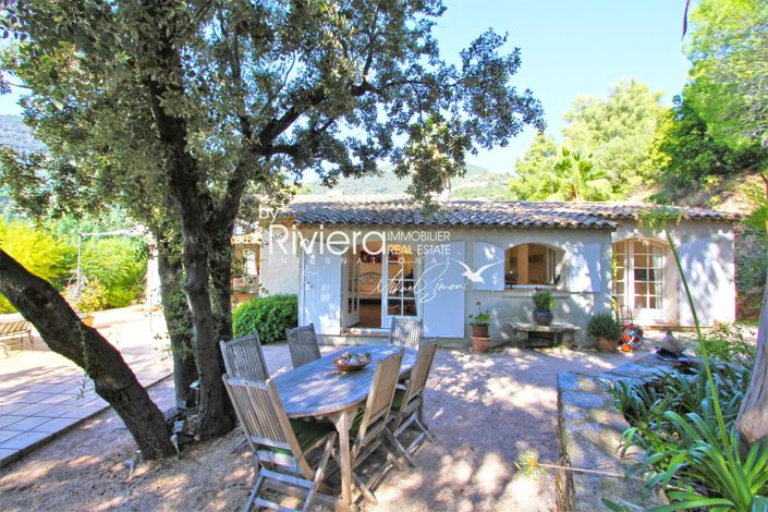 Image No.25-4 Bed House for sale