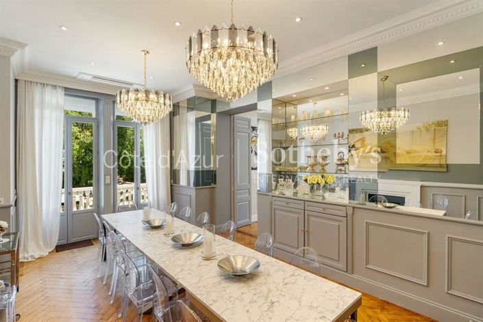 Image No.8-10 Bed Property for sale