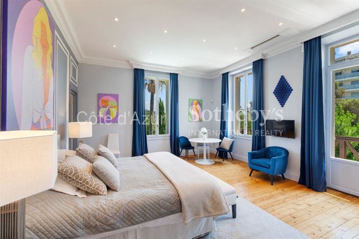 Image No.9-10 Bed Property for sale