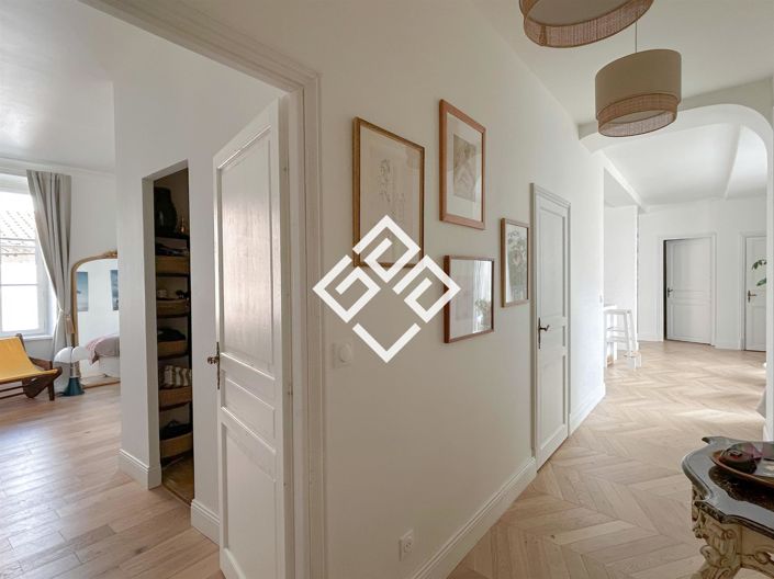 Image No.6-3 Bed Apartment for sale