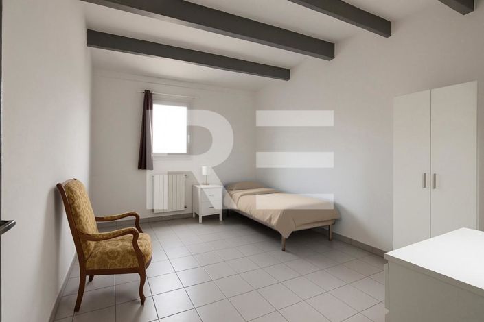 Image No.9-5 Bed Apartment for sale