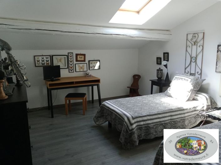 Image No.11-14 Bed House for sale