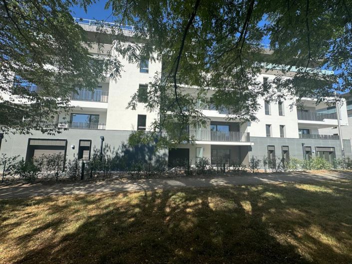 Image No.9-3 Bed Apartment for sale