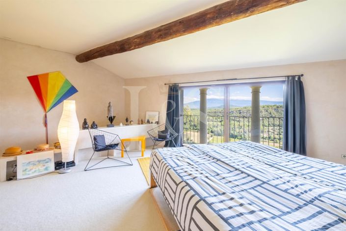 Image No.8-4 Bed House for sale