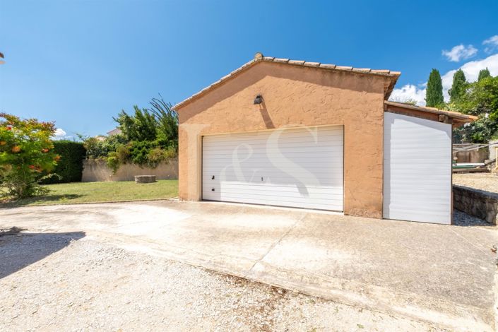 Image No.14-6 Bed House for sale