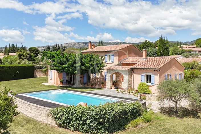 Image No.16-6 Bed House for sale