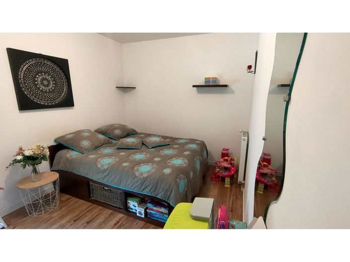 Image No.12-3 Bed House for sale