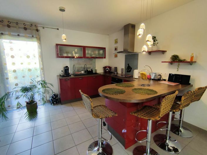 Image No.8-3 Bed House for sale