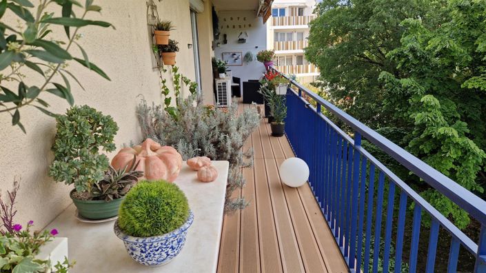 Image No.15-2 Bed House for sale