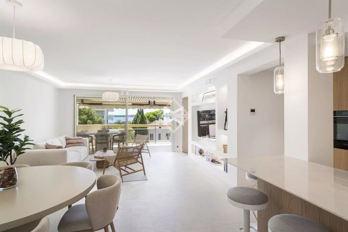 Image No.8-3 Bed Apartment for sale