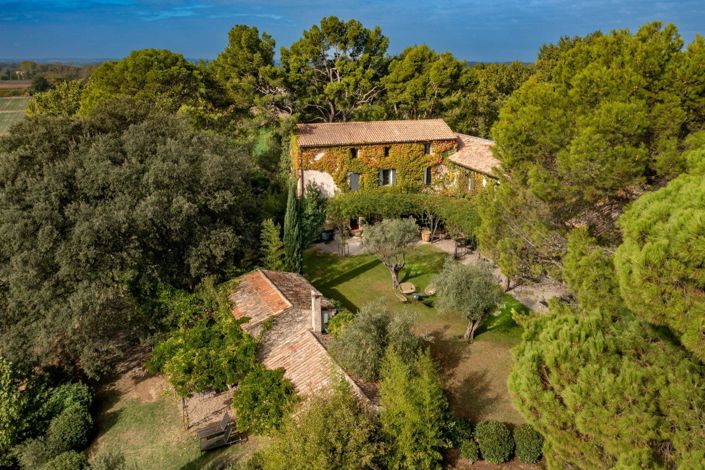 Image No.8-9 Bed House for sale