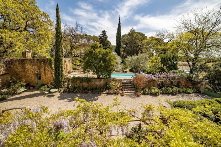 Image No.5-6 Bed House for sale