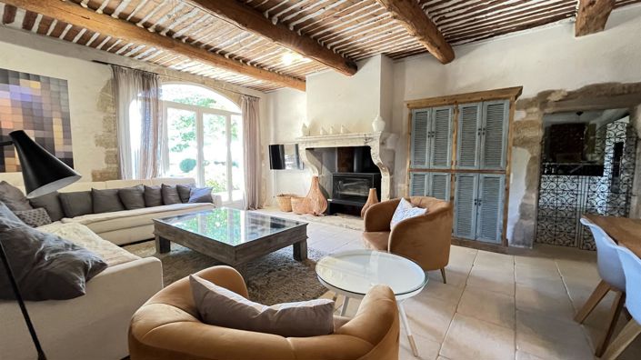 Image No.18-6 Bed House for sale