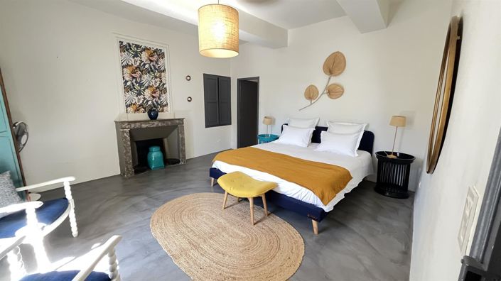 Image No.20-6 Bed House for sale