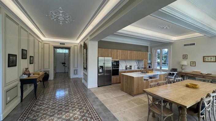 Image No.5-5 Bed House for sale