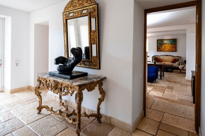 Image No.13-5 Bed House for sale