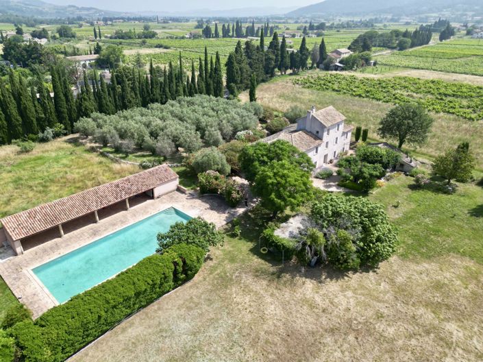 Image No.8-5 Bed House for sale