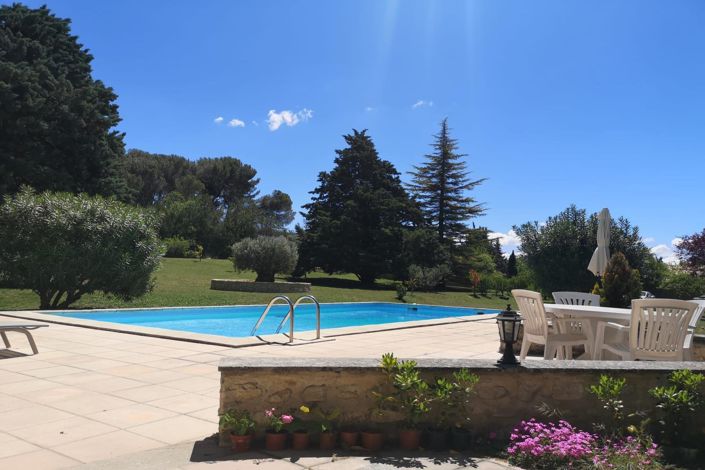 Image No.17-6 Bed House for sale