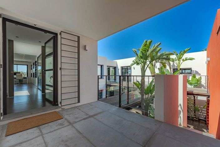 Image No.14-6 Bed House for sale