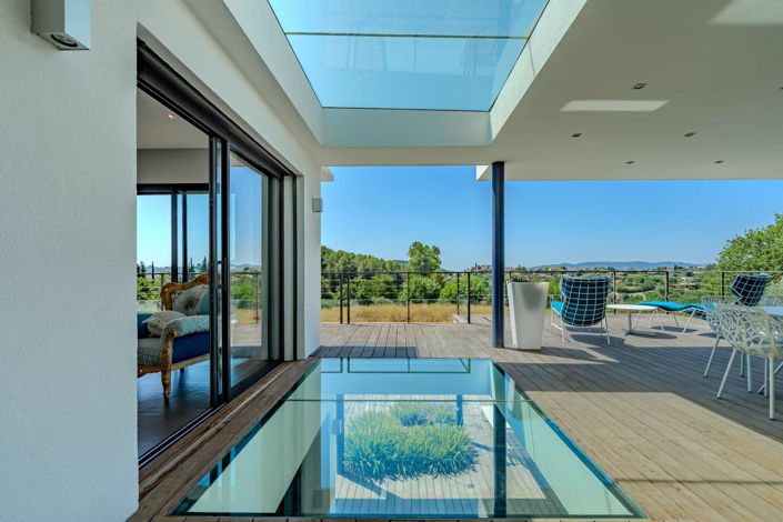 Image No.26-6 Bed House for sale