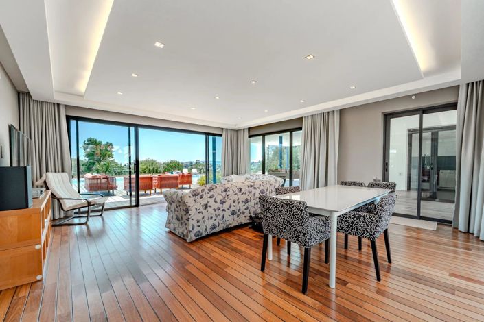 Image No.48-6 Bed House for sale