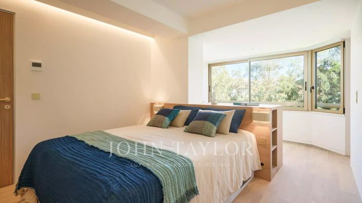 Image No.12-3 Bed Apartment for sale