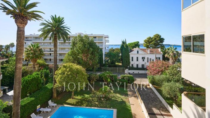 Image No.13-3 Bed Apartment for sale