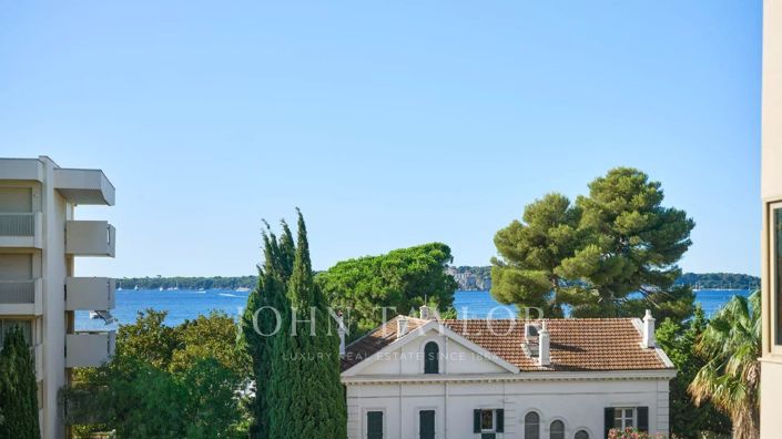 Image No.2-3 Bed Apartment for sale