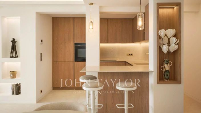 Image No.7-3 Bed Apartment for sale