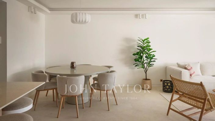 Image No.8-3 Bed Apartment for sale