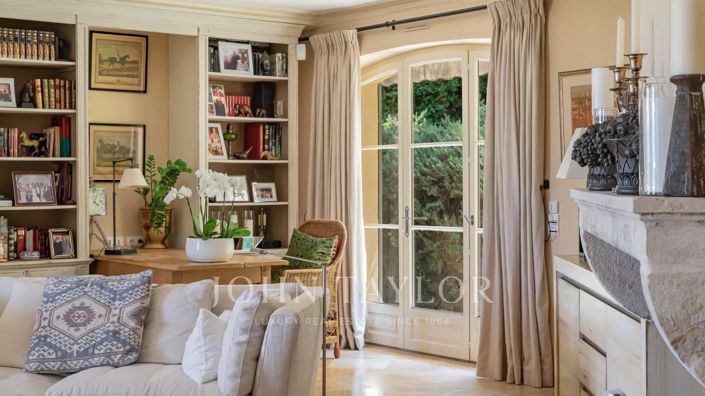 Image No.11-4 Bed House for sale