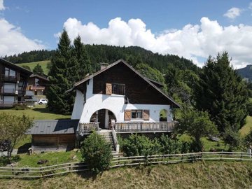 1 - Notre-Dame-de-Bellecombe, House