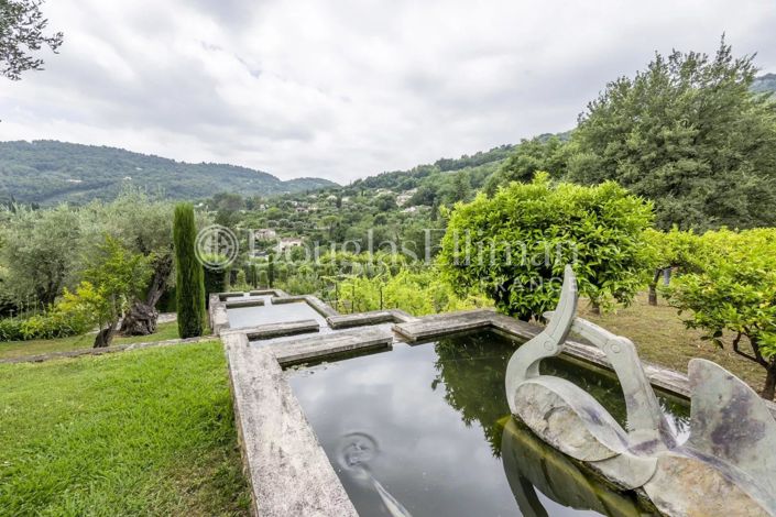 Image No.4-9 Bed House for sale