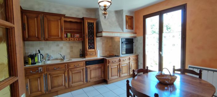 Image No.2-2 Bed House for sale