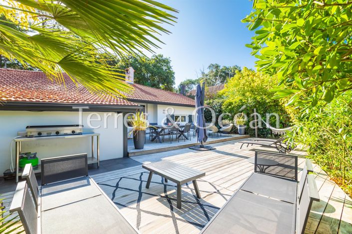 Image No.15-4 Bed House for sale