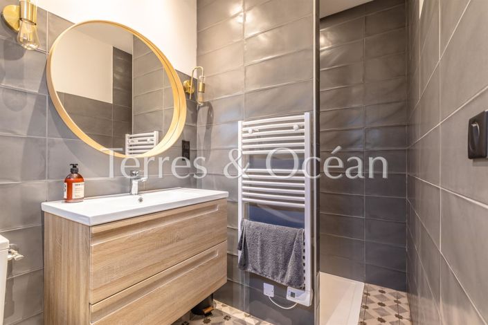 Image No.9-4 Bed House for sale