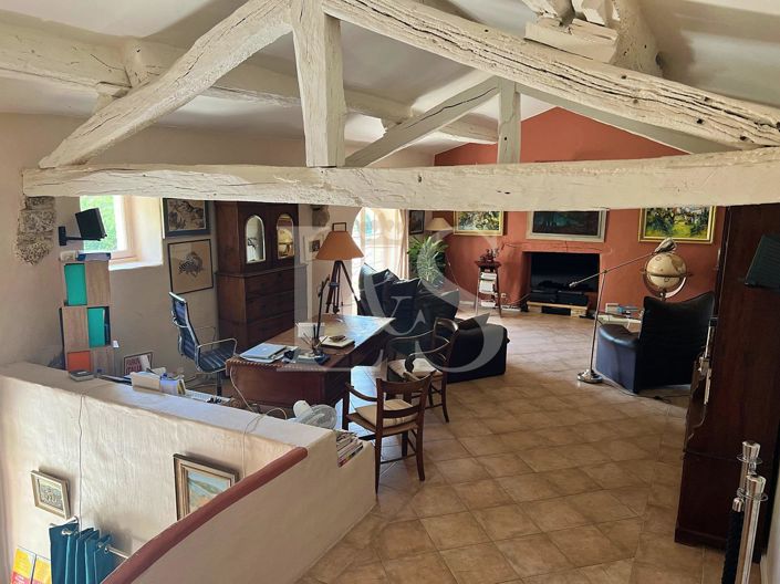 Image No.11-6 Bed House for sale