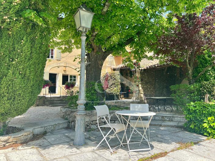 Image No.5-6 Bed House for sale