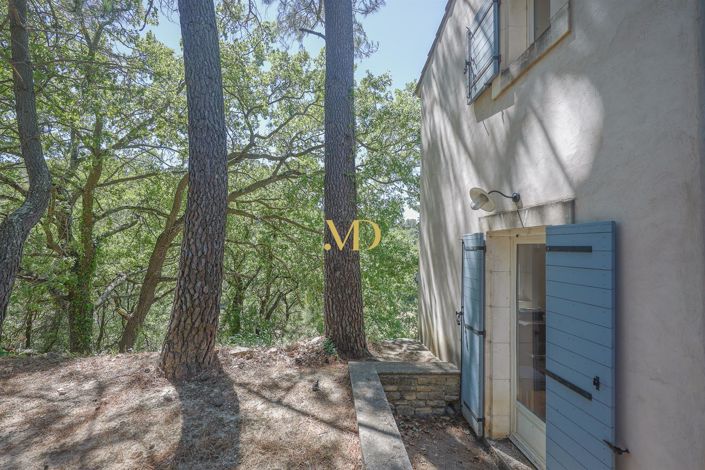 Image No.10-3 Bed House for sale