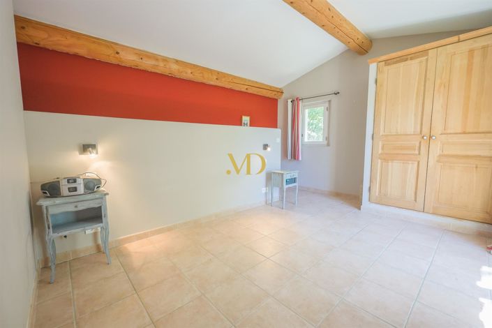 Image No.24-3 Bed House for sale