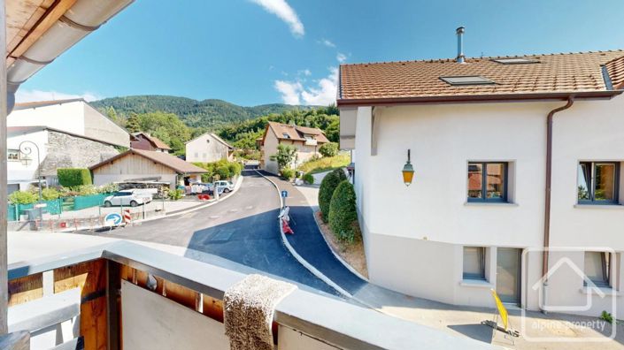 Image No.36-4 Bed Property for sale