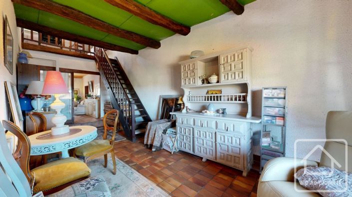 Image No.40-4 Bed Property for sale