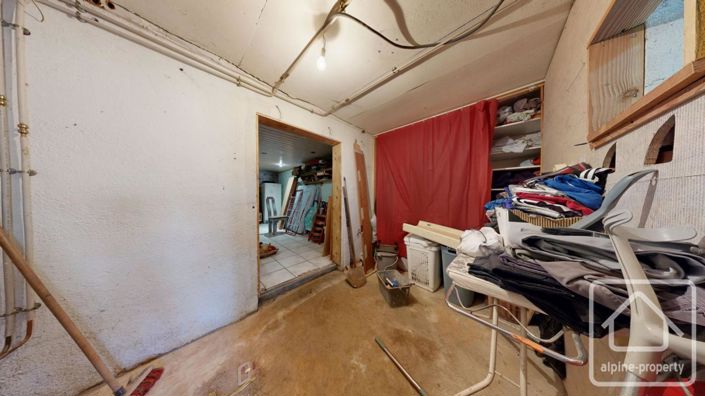 Image No.46-4 Bed Property for sale