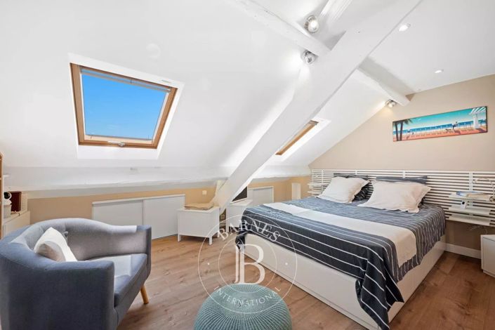 Image No.6-Apartment for sale