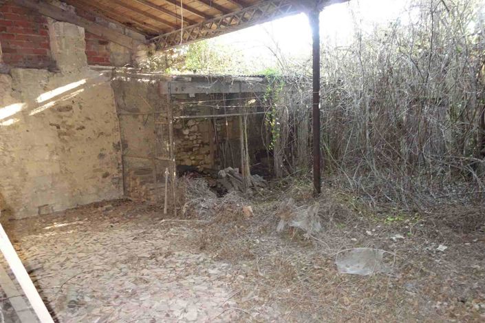 Image No.16-6 Bed House for sale