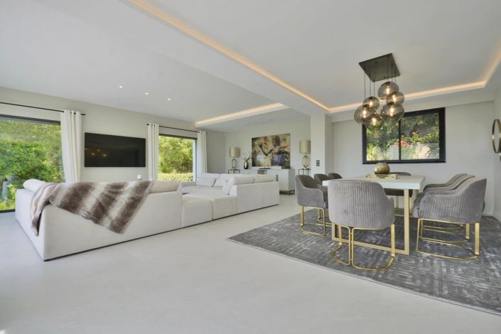 Image No.14-4 Bed House for sale