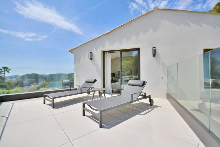 Image No.32-4 Bed House for sale