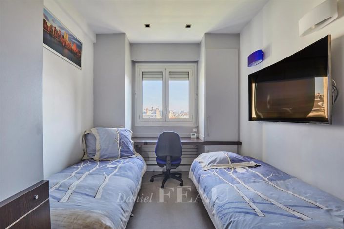 Image No.16-2 Bed Apartment for sale