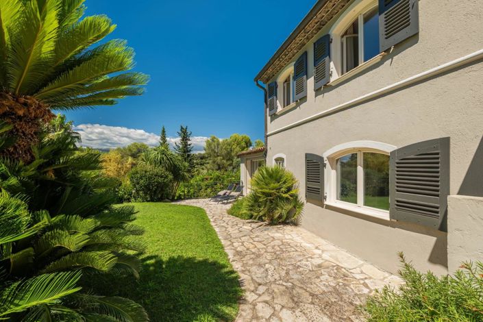 Image No.19-5 Bed House for sale